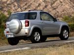 Toyota RAV4 3-Door 2003 года